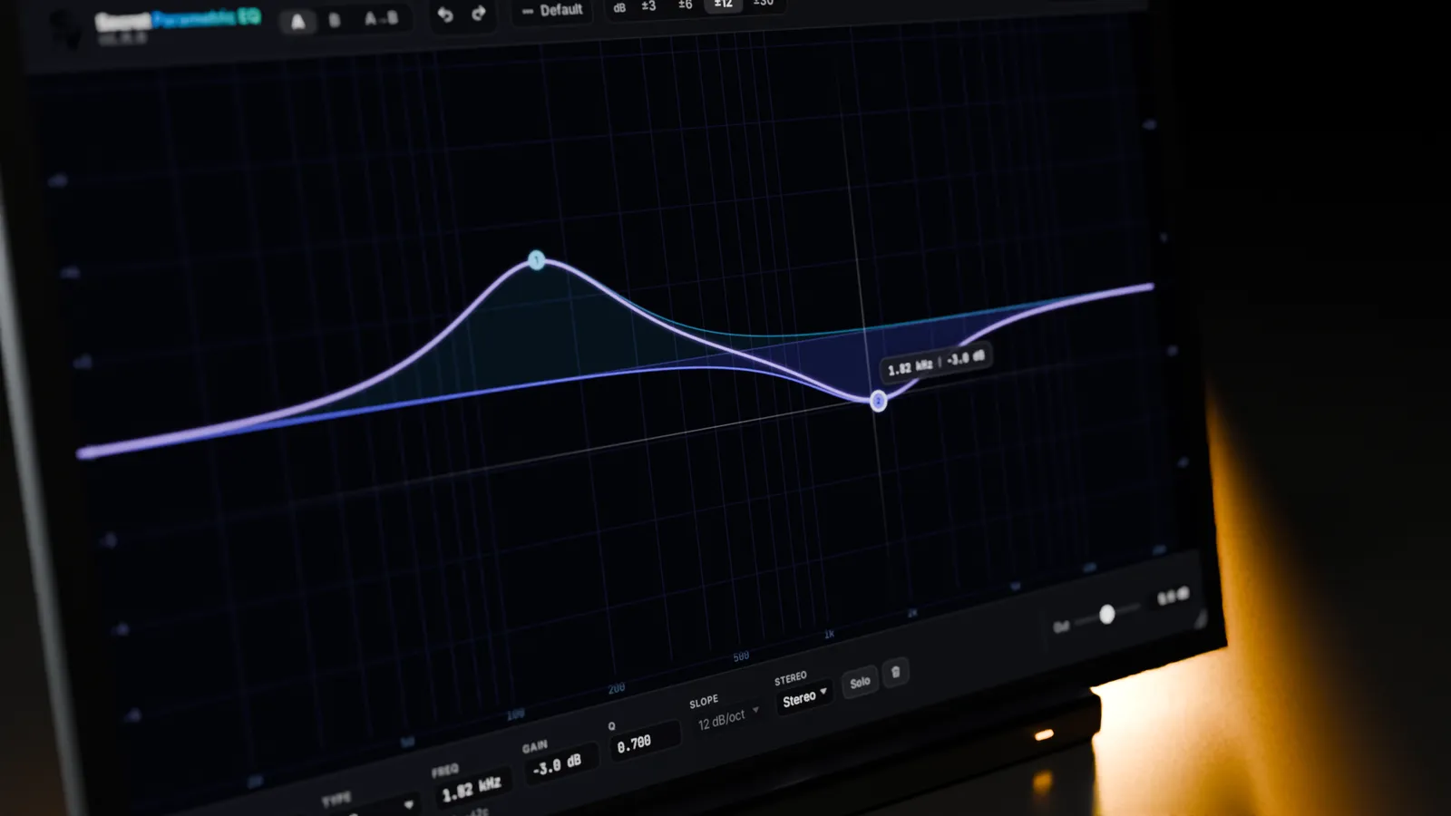 Secret Parametric EQ: Seitenansicht